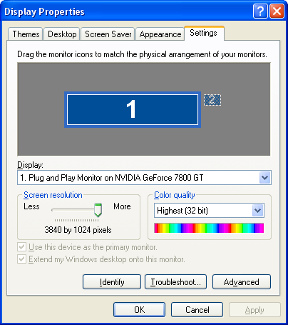 Windows ziet de Triplehead2Go als één Plug and Play monitor met een maximale resolutie van 3840x1024 pixels