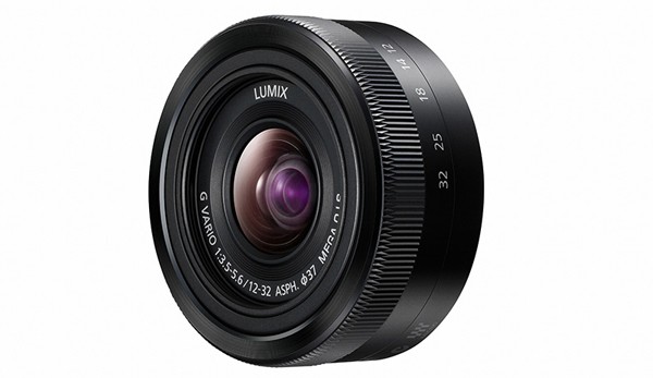 Panasonic Lumix G Vario H-FS12032 lens