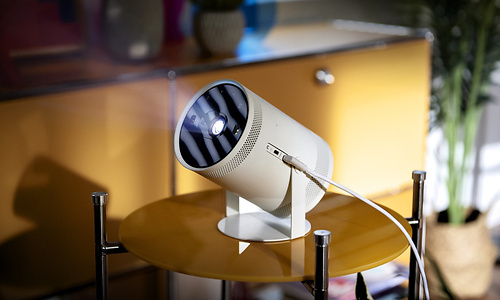 CES: Samsung combineert draagbare projector en slimme speaker met The Freestyle – Update europrijs