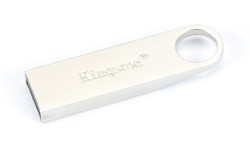 Kingston DataTraveler SE9 G2 128GB Silver