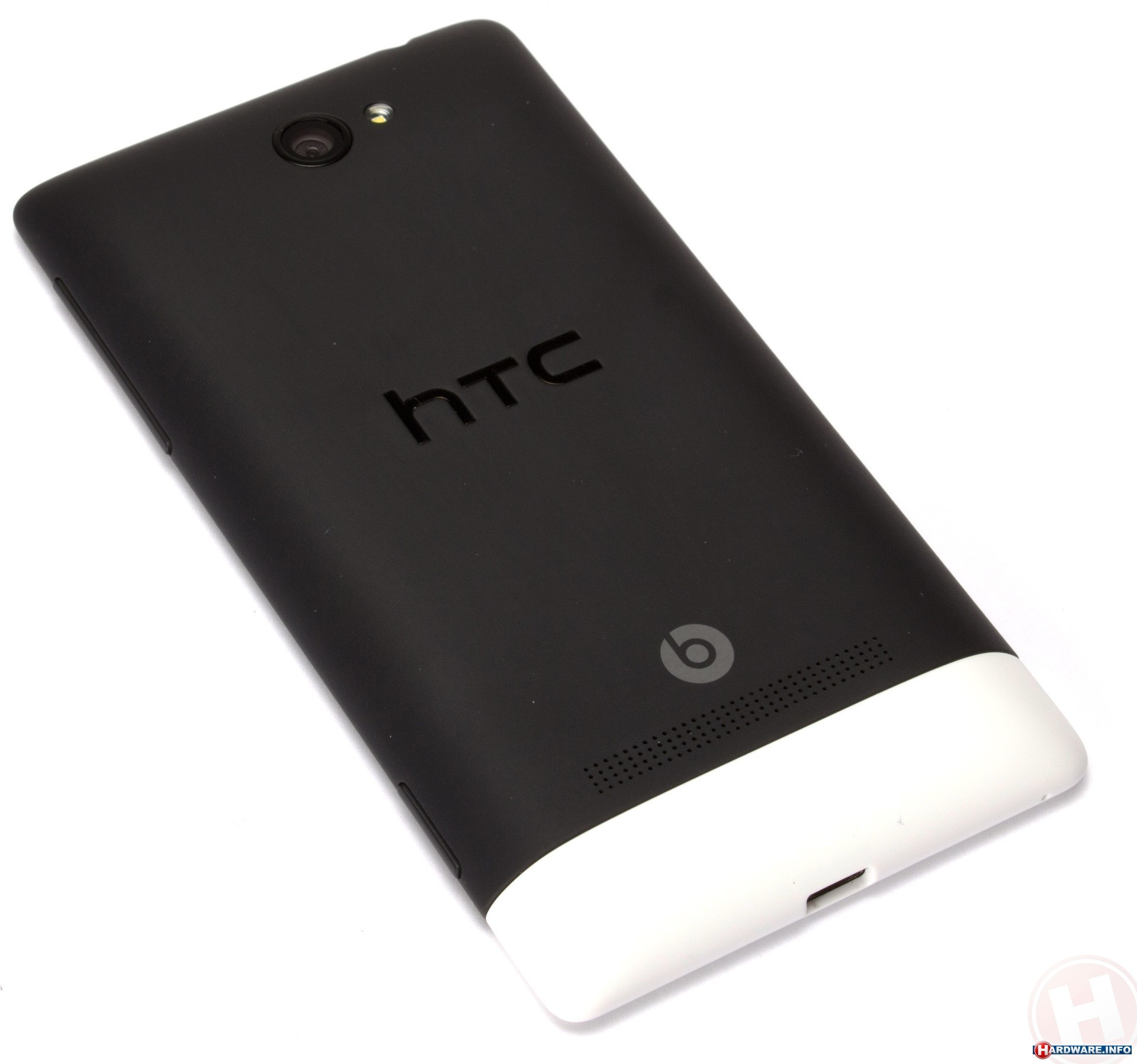 HTC Windows Phone 8S Black/White smartphone - Info
