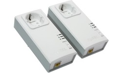 ZyXEL PLA-407 Powerline Pass-thru Ethernet Adapter kit