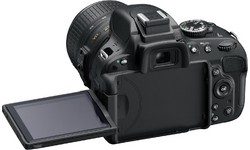 Nikon D5100 18-55 VR kit