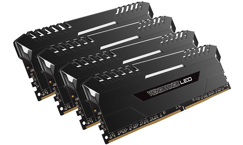 Corsair Vengeance LED Black White LED 32GB DDR4-2666 CL16 quad kit